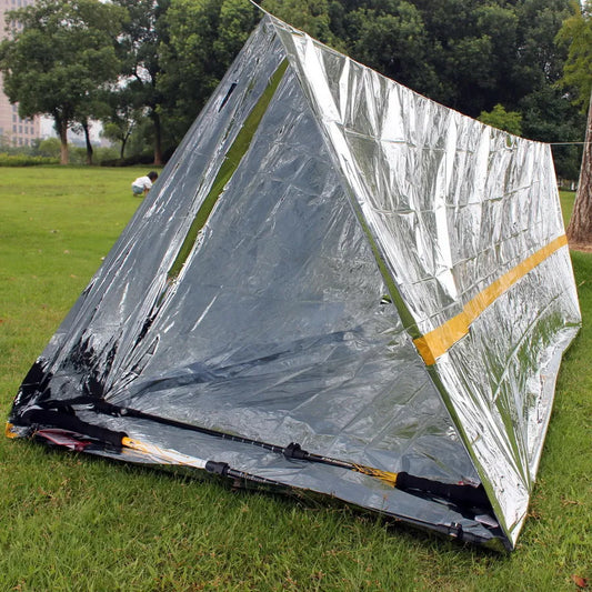 Outdoor Emergency Tent &amp; Survival Blanket – Essential Gear for Adventurers