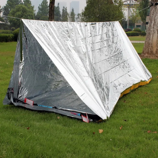 Outdoor Emergency Tent &amp; Survival Blanket – Essential Gear for Adventurers